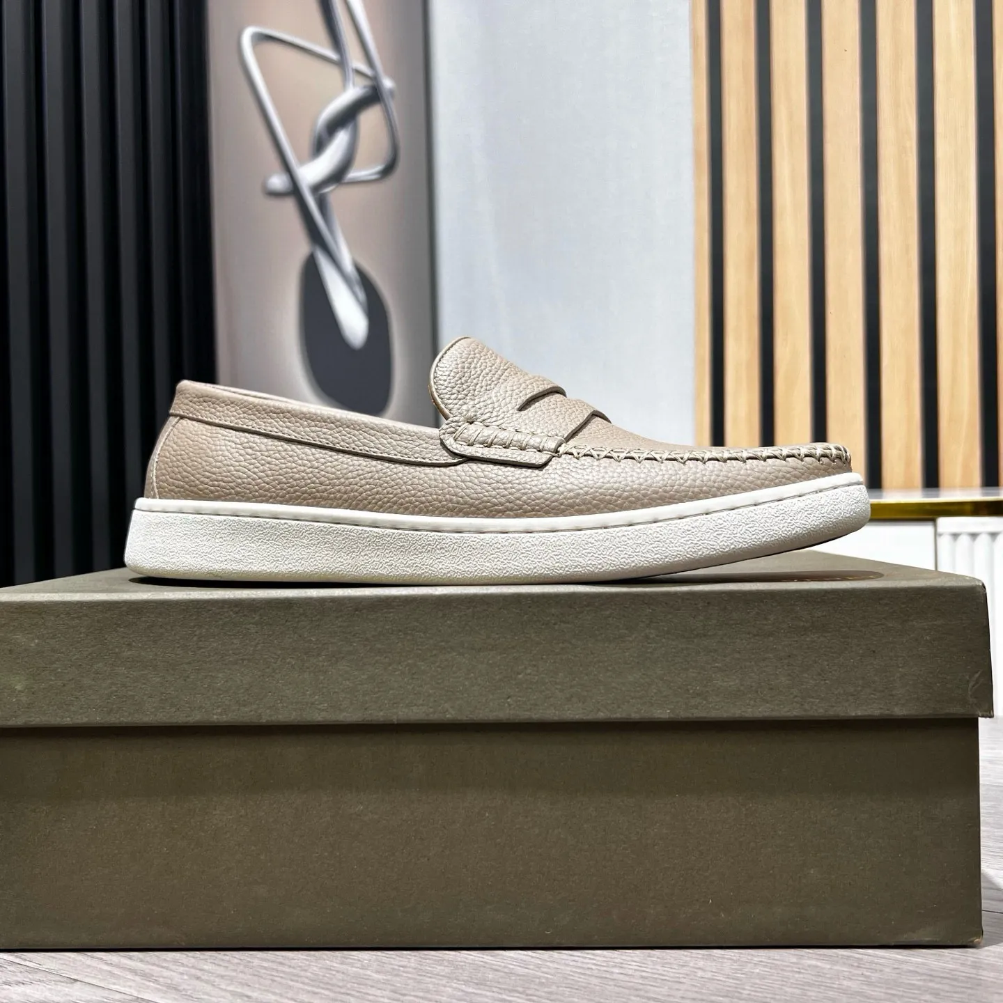 Ex-factory price 480 BV〰️Purely handmade classic men's beanie shoes👉👉driving shoes, slip-on shoes, made of Italian imported cowhide, 💕water-dyed cowhide lining, 🔊original outsole, waterproof platform design, comfortable for the feet. A good choice for traveling and driving, three colors available, code number: 38-44, (45 can be customized)